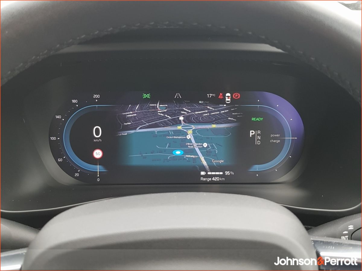 Volvo XC40 69 kWh 231hp Ultimate - Two Year Volvo Selekt Warranty