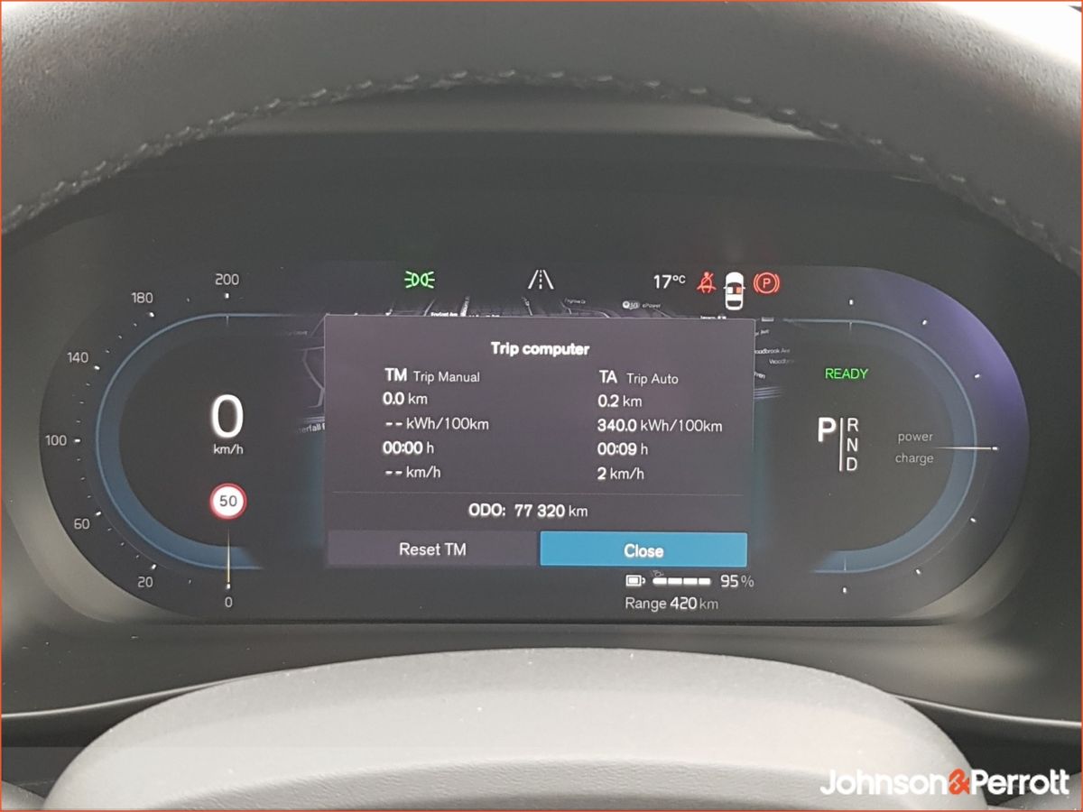Volvo XC40 69 kWh 231hp Ultimate - Two Year Volvo Selekt Warranty