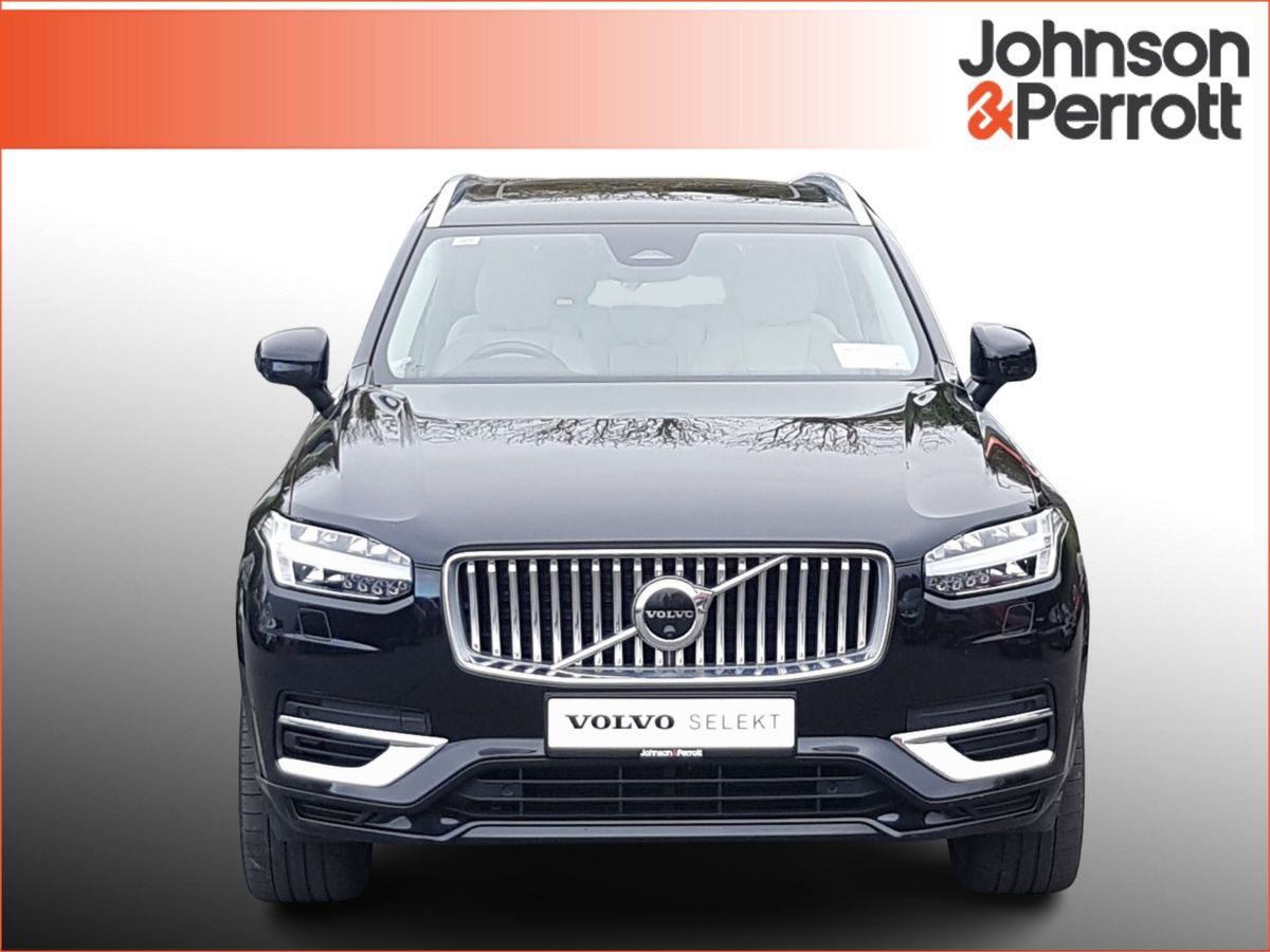 Volvo XC90 T8 455hp AWD PHEV Plus Bright  (Two Year Volvo Selekt Warranty and Two Year Service Plan)