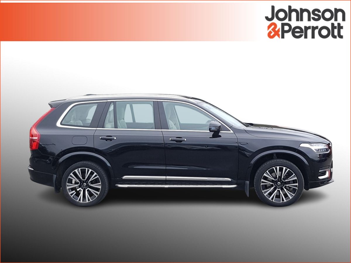 Volvo XC90 T8 455hp AWD PHEV Plus Bright  (Two Year Volvo Selekt Warranty and Two Year Service Plan)