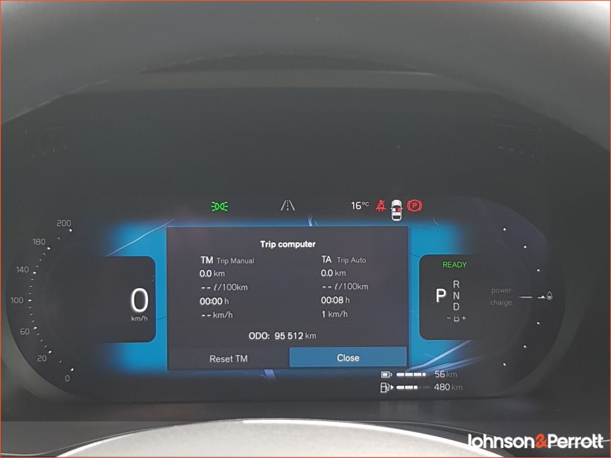 Volvo XC60 T6 350 bhp AWD PHEV Plus Dark Three Year Volvo Selekt Warranty + Two Year Volvo Service Plan