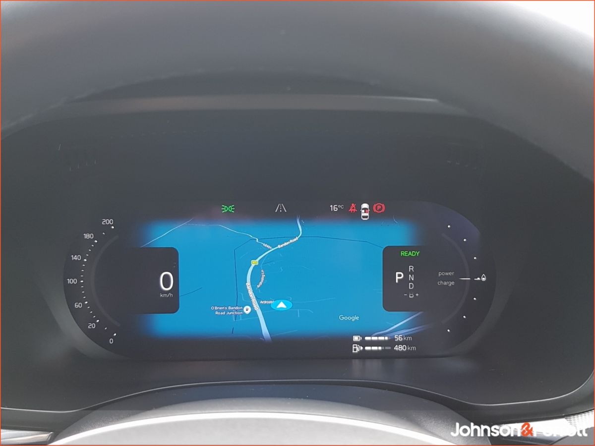 Volvo XC60 T6 350 bhp AWD PHEV Plus Dark Three Year Volvo Selekt Warranty + Two Year Volvo Service Plan