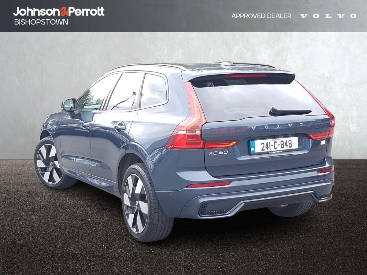 Volvo XC60 T6 350 bhp AWD PHEV Plus Dark (Two Year Volvo Selekt Warranty + Service Plan)