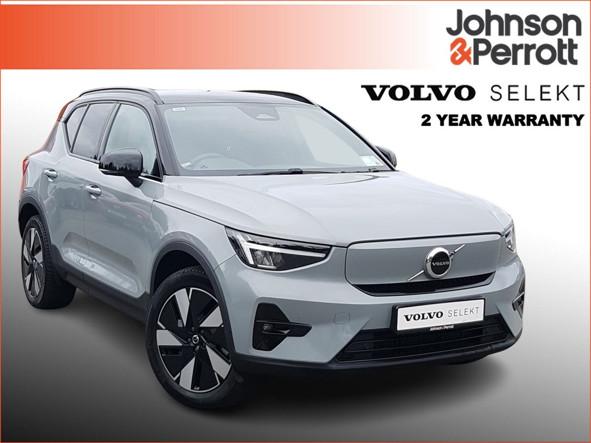 Volvo XC40 69 kWh 238 bhp RWD Plus - Three Year Volvo Selekt Warranty