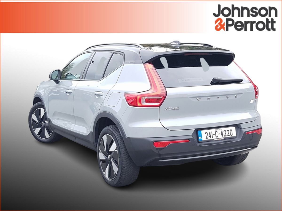 Volvo XC40 69 kWh 238 bhp RWD Plus - Three Year Volvo Selekt Warranty