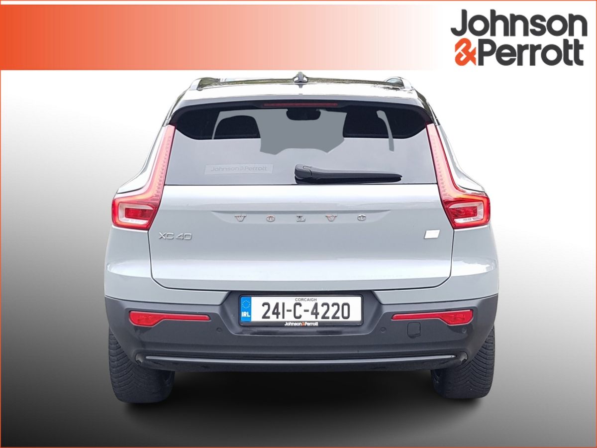 Volvo XC40 69 kWh 238 bhp RWD Plus - Three Year Volvo Selekt Warranty