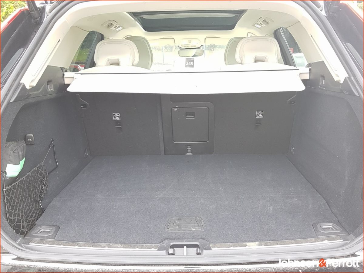 Volvo XC60 T6 350bhp AWD PHEV Plus Dark - Four Year Volvo Selekt Warranty