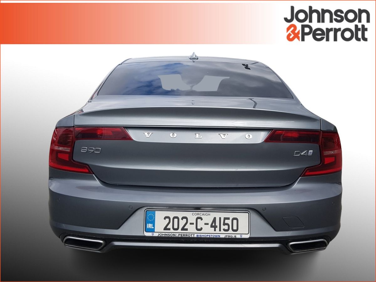 Volvo S90 D4 190hp R-Design Auto
