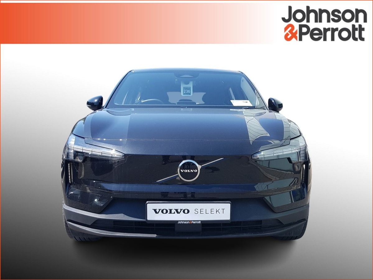 Volvo EX30 272bhp 69 kWh Extended Range Plus (Volvo Selekt Warranty until January 2030)