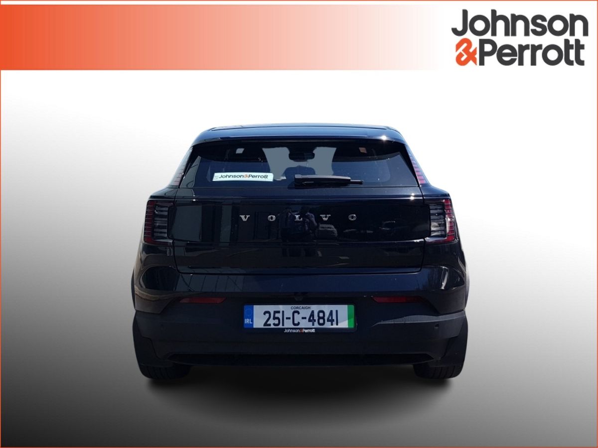 Volvo EX30 272bhp 69 kWh Extended Range Plus (Volvo Selekt Warranty until January 2030)