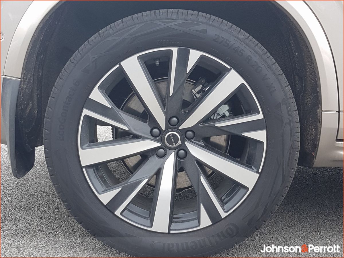 Volvo XC90 T8 455bhp AWD Plus Bright