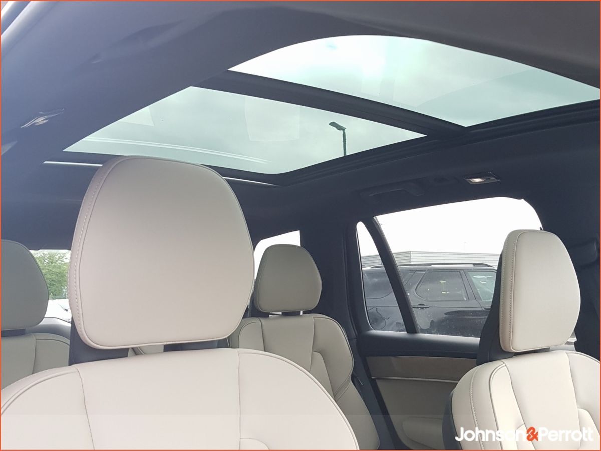 Volvo XC90 T8 455bhp AWD Plus Bright