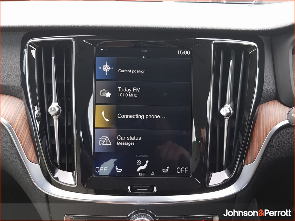 Volvo S60 T4 190hp Inscription Automatic