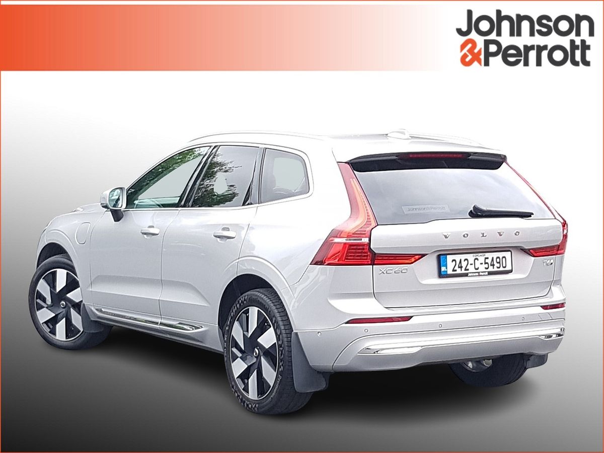Volvo XC60 T6 350bhp AWD PHEV Plus Bright (Three Year Volvo Selekt Warranty / Two Year Service Plan)