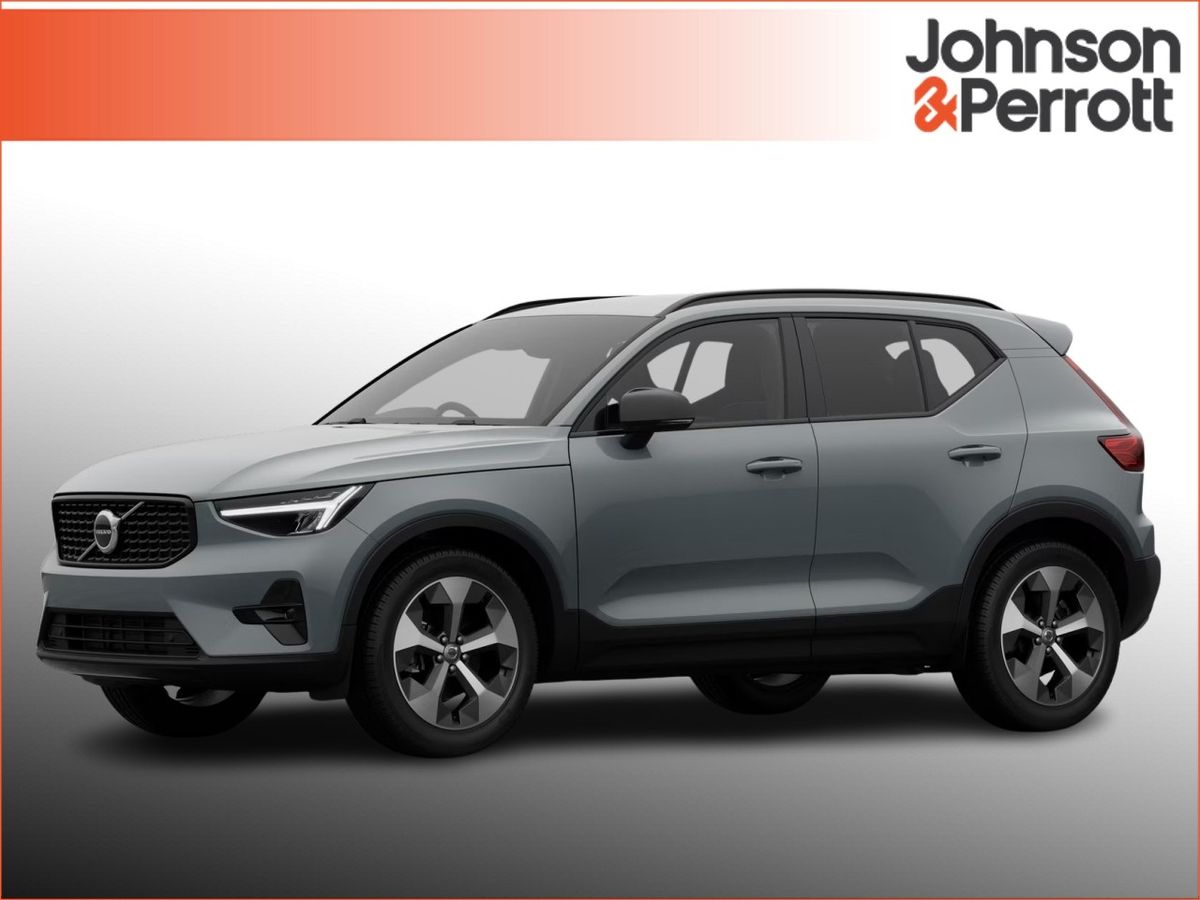 Volvo XC40 B3 163bhp MHEV Plus Dark -Brand New Immediate Delivery