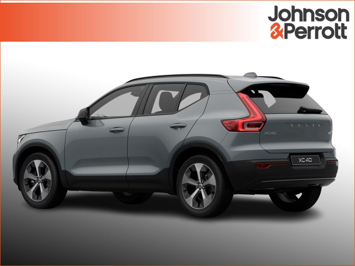 Volvo XC40 B3 163bhp MHEV Plus Dark -Brand New Immediate Delivery