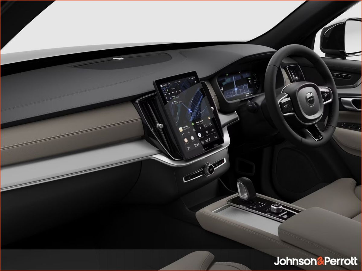Volvo XC90 T8 455bhp AWD PHEV CORE - Immediate Delivery