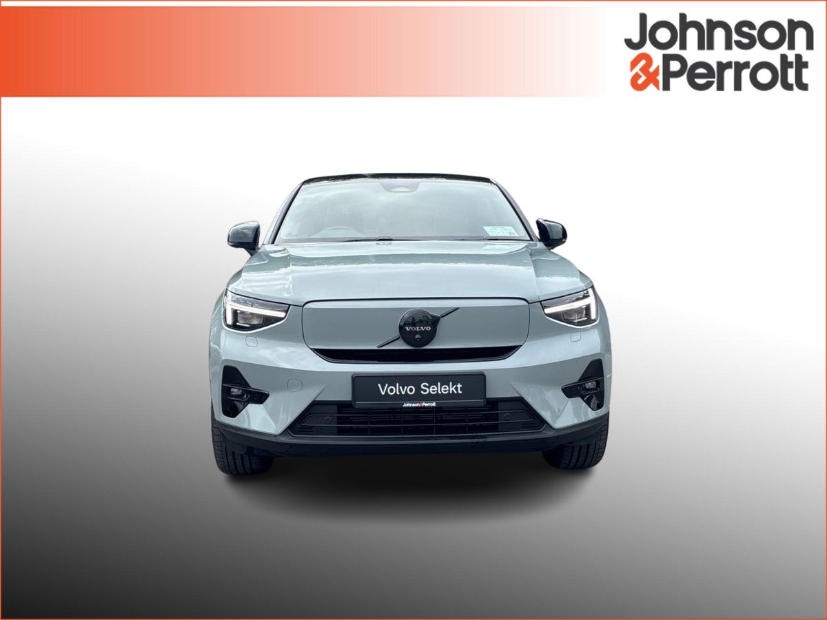 Volvo EC40 Extended Range 82kWh Ultra Black Edition - 360 Camera / Panoramic Roof / Pixel Led Headlights