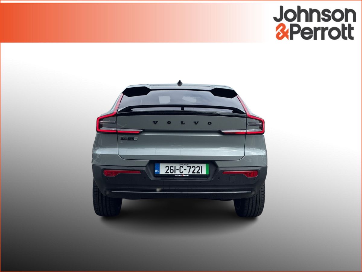 Volvo EC40 Extended Range 82kWh Ultra Black Edition - 360 Camera / Panoramic Roof / Pixel Led Headlights