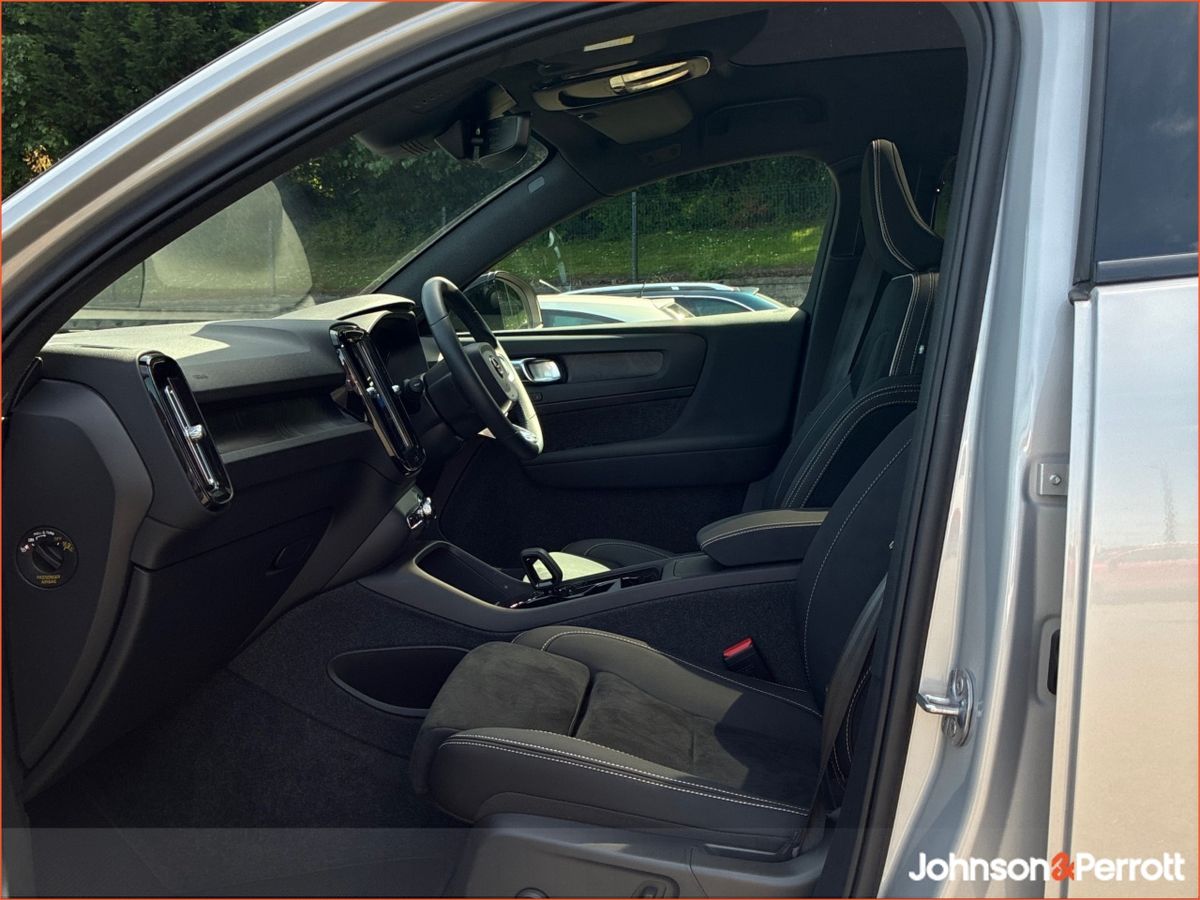 Volvo C40 BEV Recharge 238hp RWD Plus