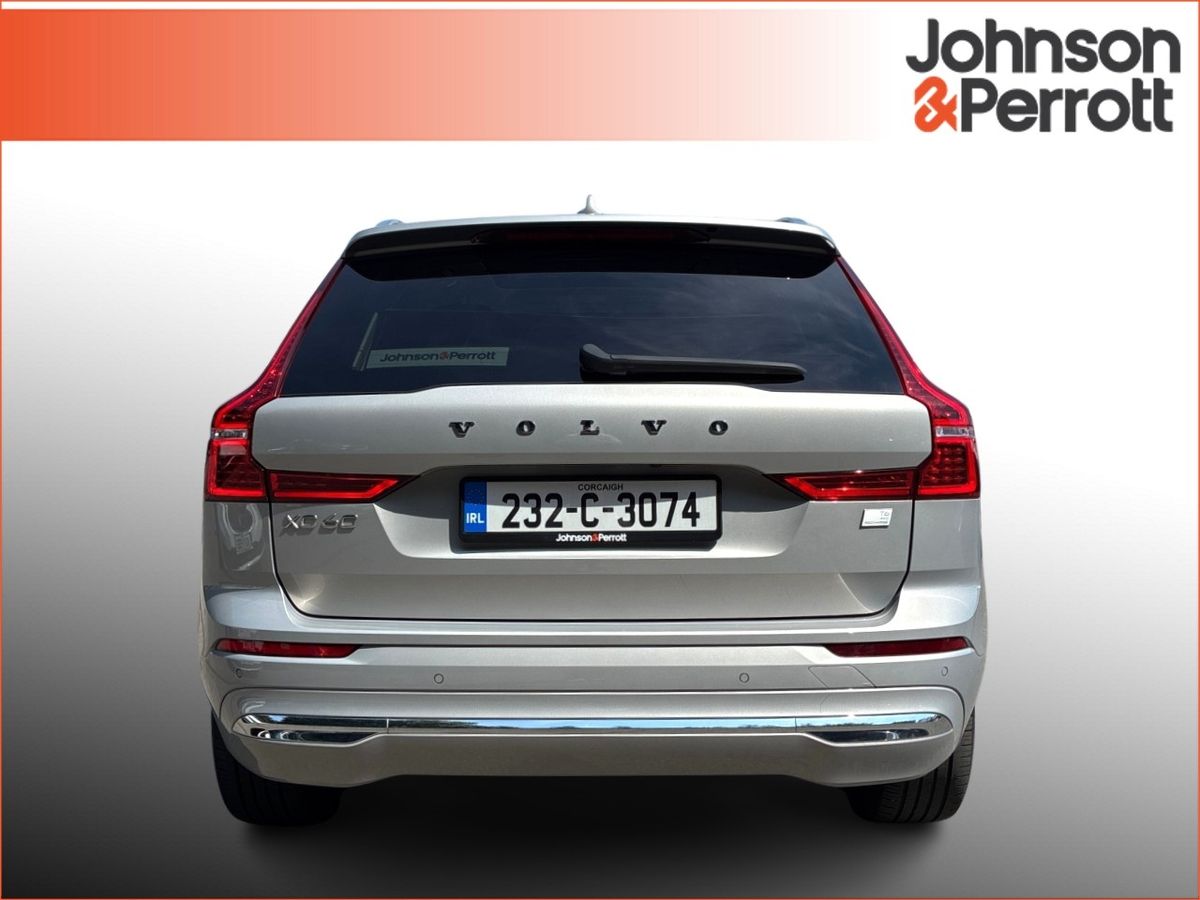 Volvo XC60 T6 PHEV 350hp Plus Bright -  (Two Year Selekt Warranty  + Two Year Service Plan)