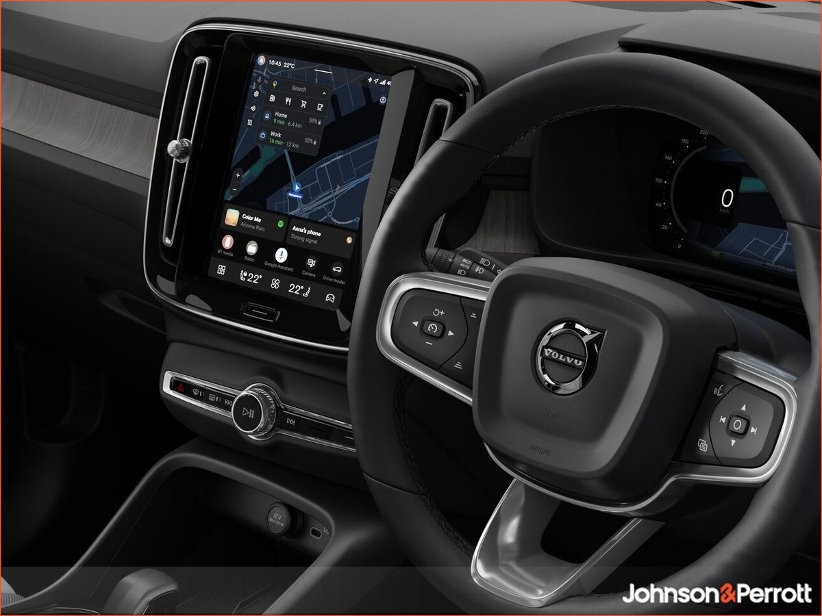 Volvo EX40 82 kWh Extended Range Ultra - Onyx Black - Dawn Fusion - Immediate Delivery