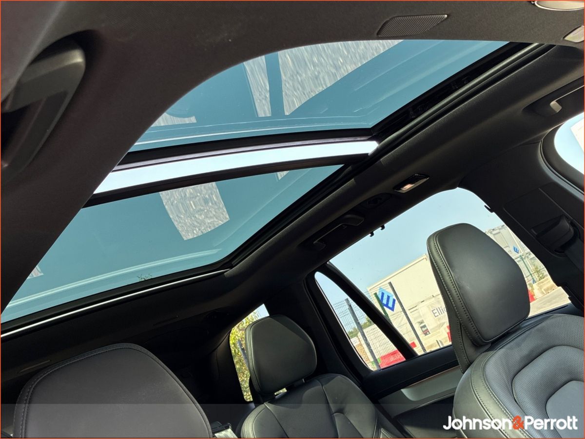 Volvo XC90 T8 455bhp AWD Plus Black Edition (Volvo Warranty until 2031)
