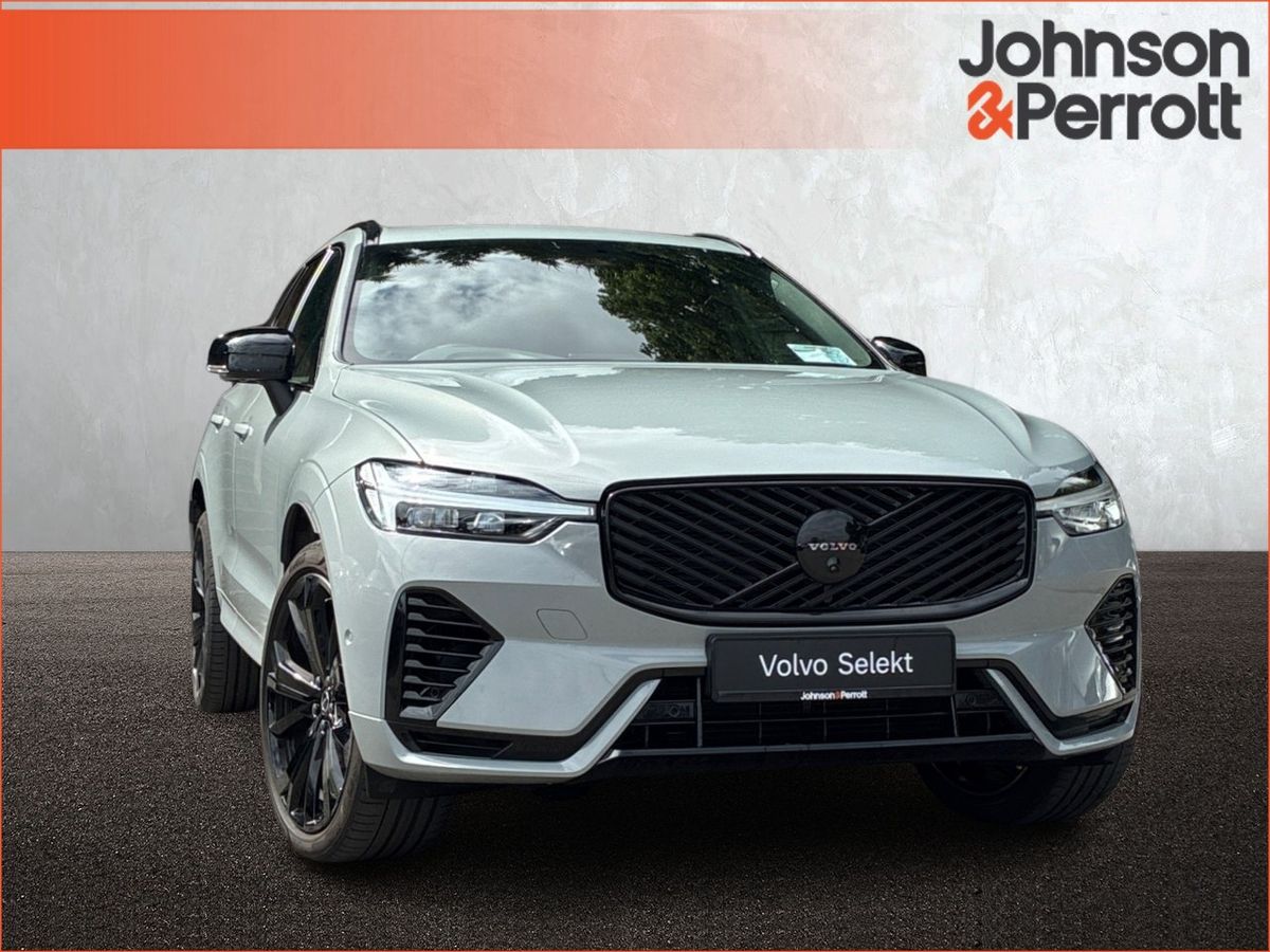 Volvo XC60 T6 AWD PHEV Plus Black Edition (Two Year Volvo Selekt Warranty / Two Year Service Plan)