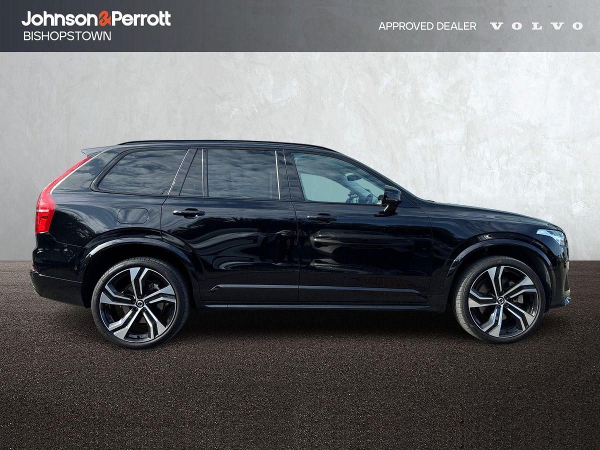 Volvo XC90 T8 455hp AWD Ultimate Dark - Two Year Volvo Selekt Warranty