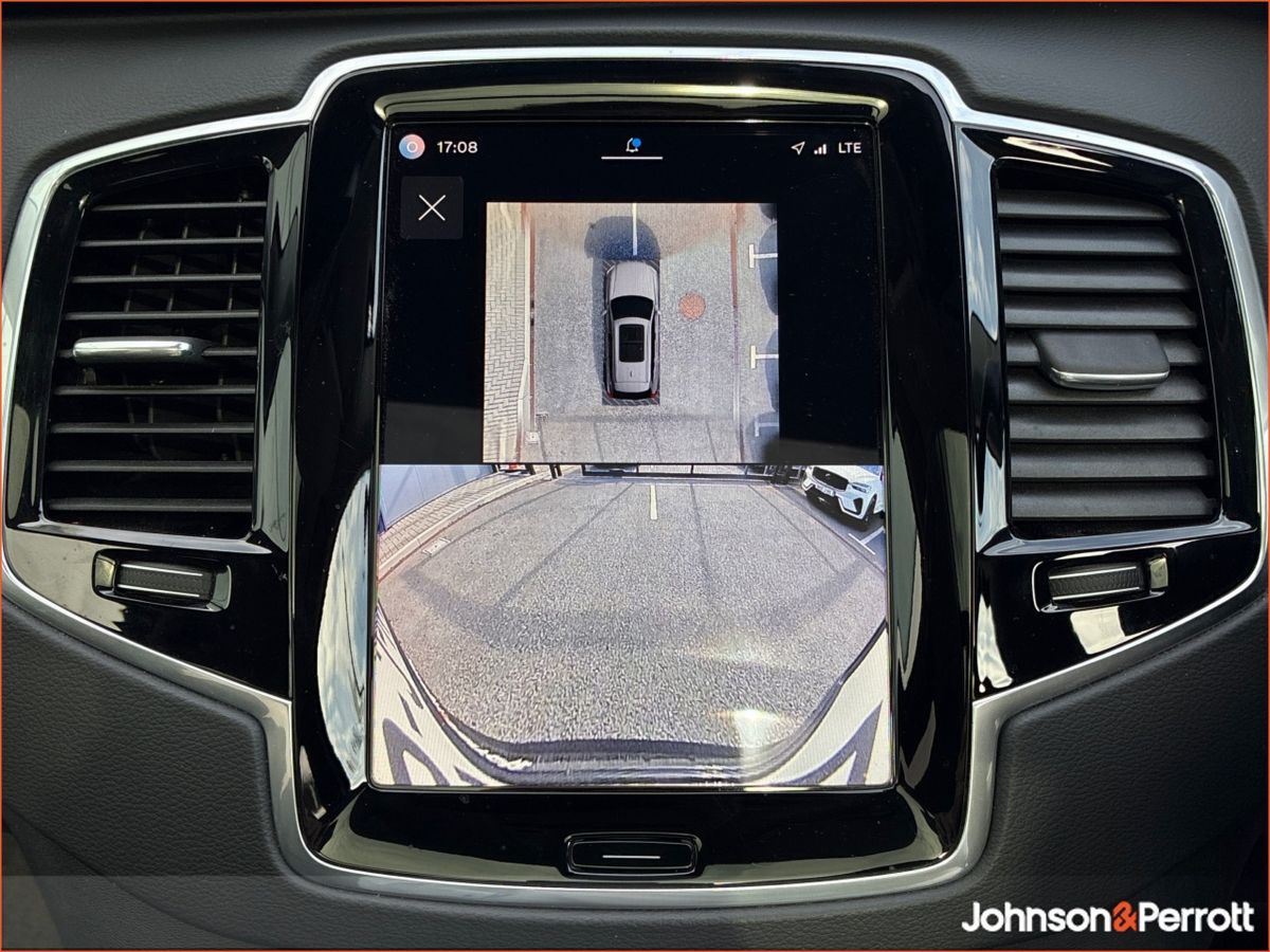 Volvo XC90 T8 455hp AWD Ultimate Dark - Two Year Volvo Selekt Warranty
