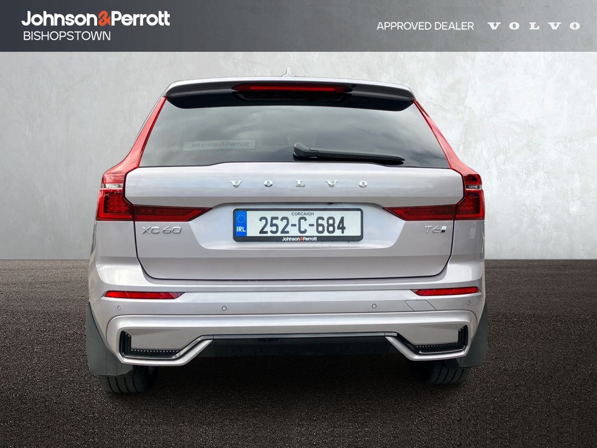 Volvo XC60 T6 350bhp AWD PHEV Plus Dark - Aurora Silver