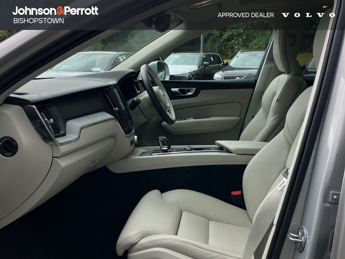 Volvo XC60 T6 350bhp AWD PHEV Plus Bright - Volvo Selekt Warranty until July 2029