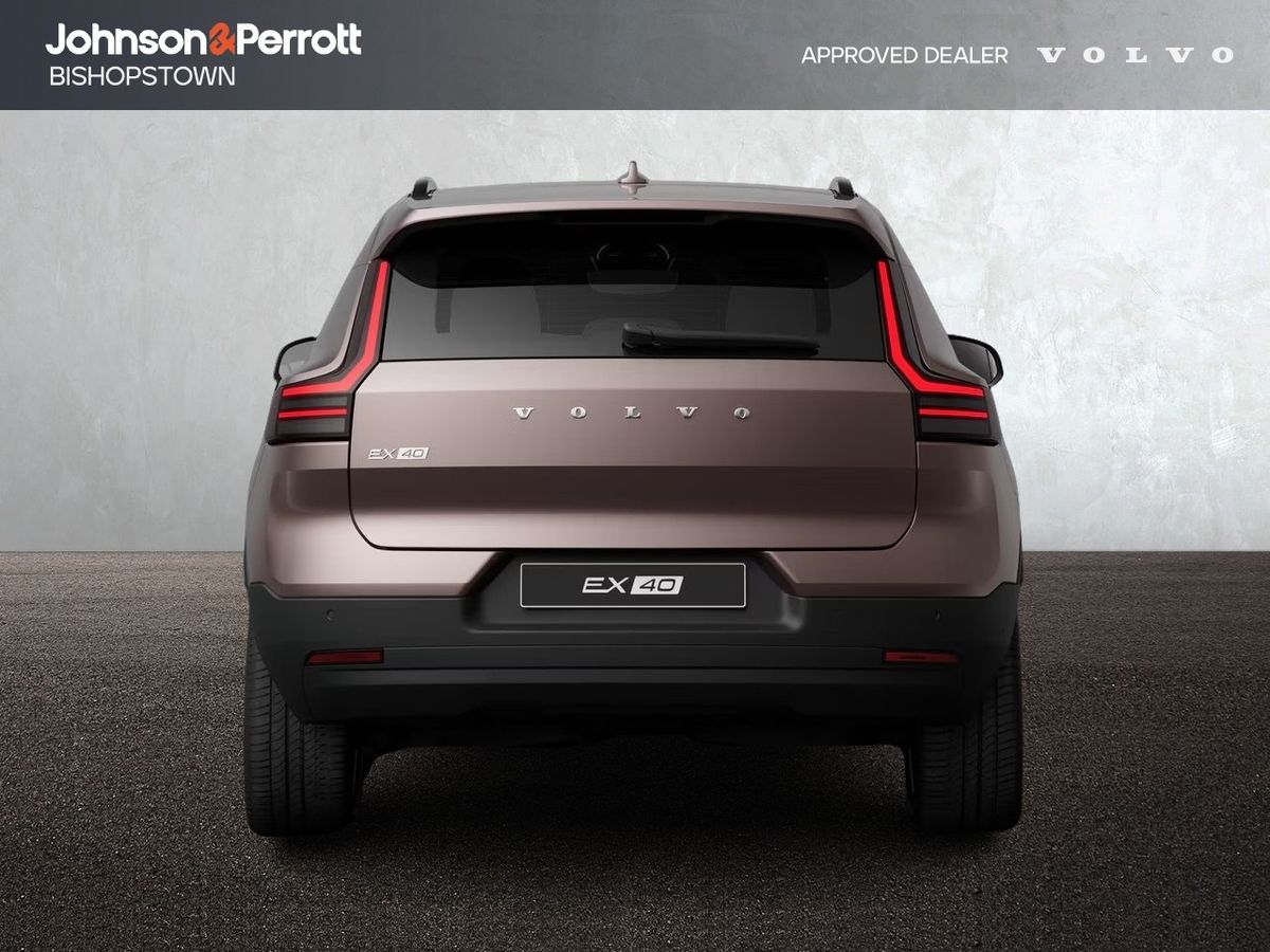 Volvo EX40 P5 Plus (70 kWh 238bhp)  Including SEAI Grant
