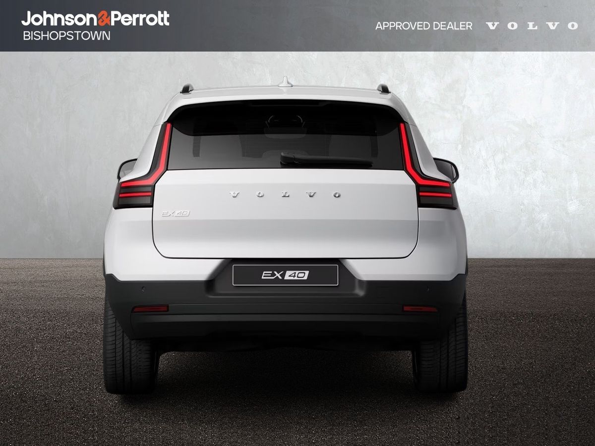 Volvo EX40 P5 Plus (70kWh - 238bhp)  - Including SEAI Grant and VRT Relief