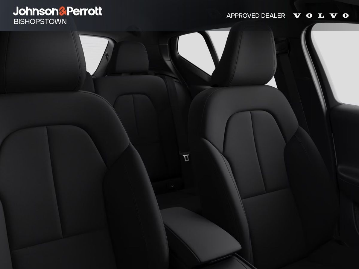 Volvo EX40 P5 Plus (70kWh - 238bhp)  - Including SEAI Grant and VRT Relief