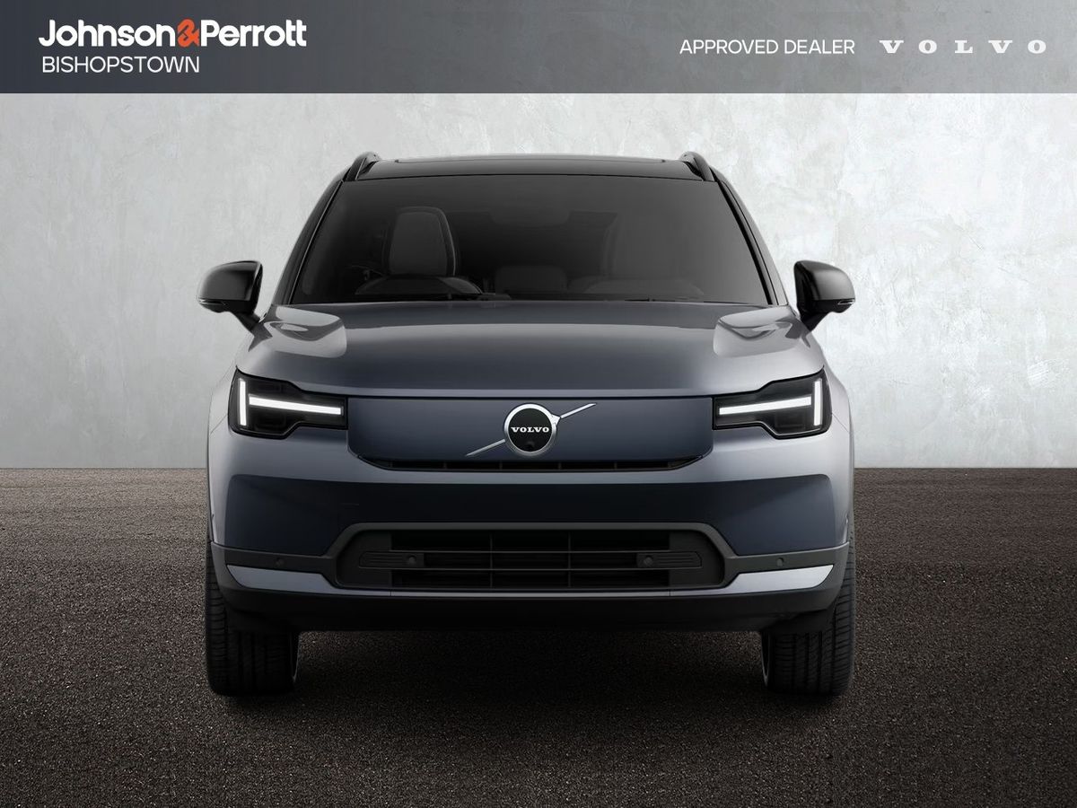 Volvo EX40 P5 Long Range Ultra - (82 kWh 252bhp) 