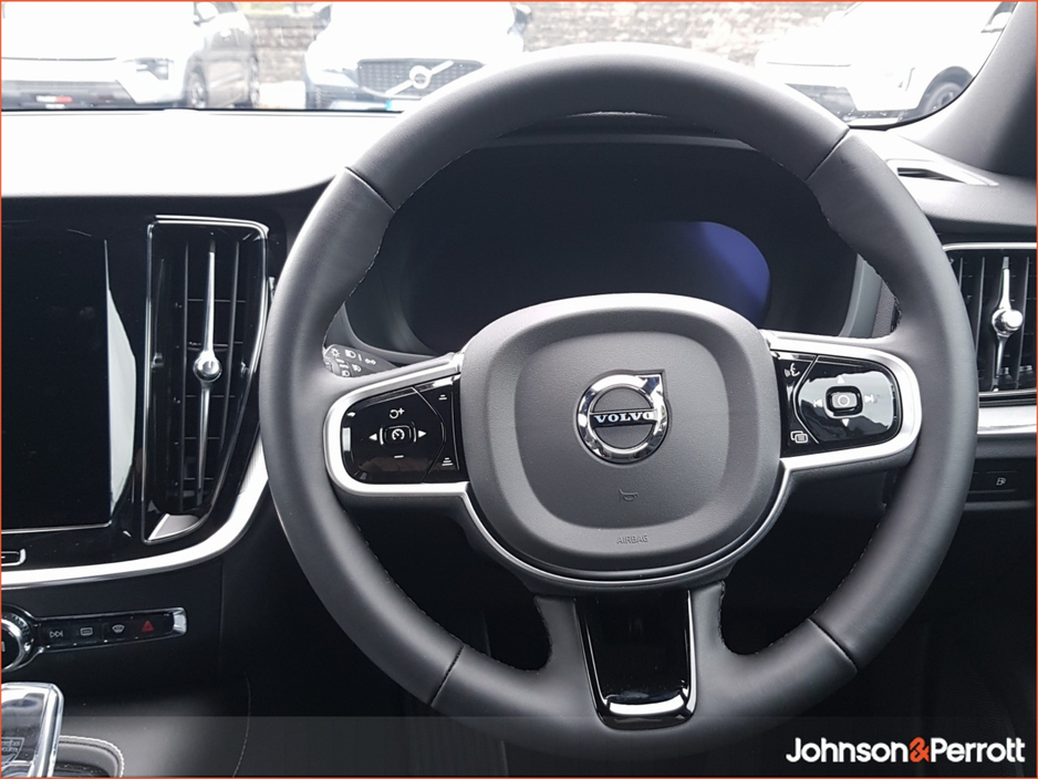 Volvo V60 T6 350 bhp AWD PHEV Plus Dark - Towbar / Pilot Assist + 360 Camera