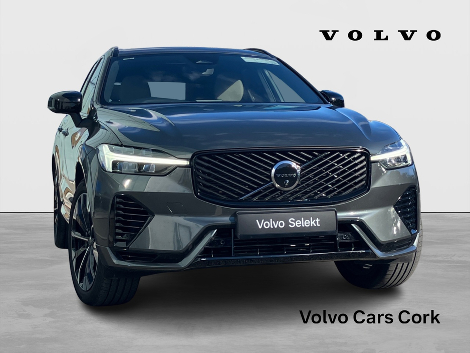 Volvo XC60 T6 350bhp AWD PHEV Plus Dark - Forest Lake
