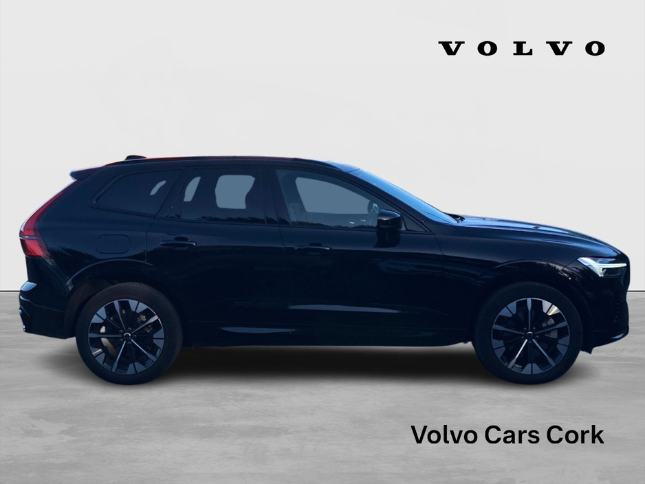 Volvo XC60 T6 350bhp AWD PHEV Plus Dark - Onyx Black