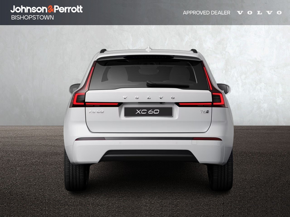 Volvo XC60 T6 356bhp AWD Long Range PHEV Core Bright- Order for 2027