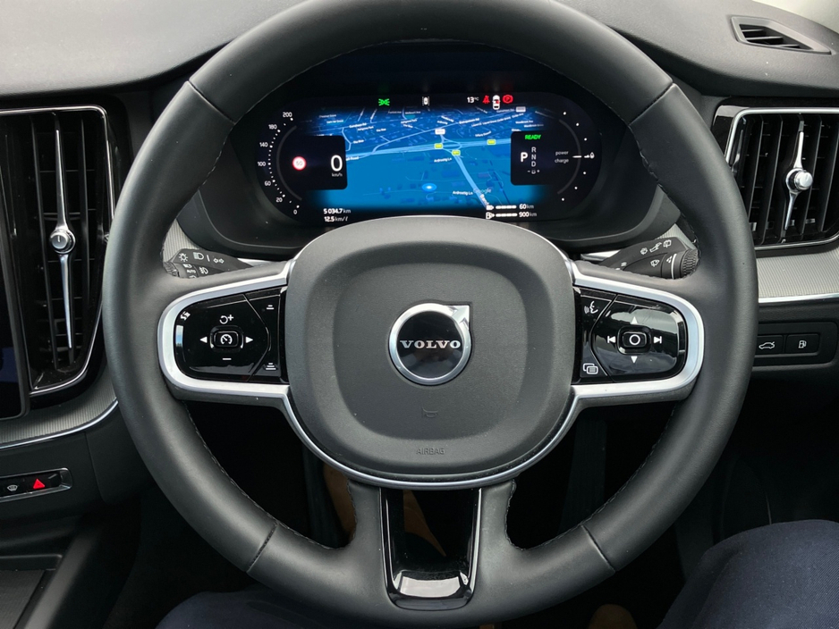 Volvo XC60 T6 360bhp AWD PHEV Core Bright - Vapour Grey