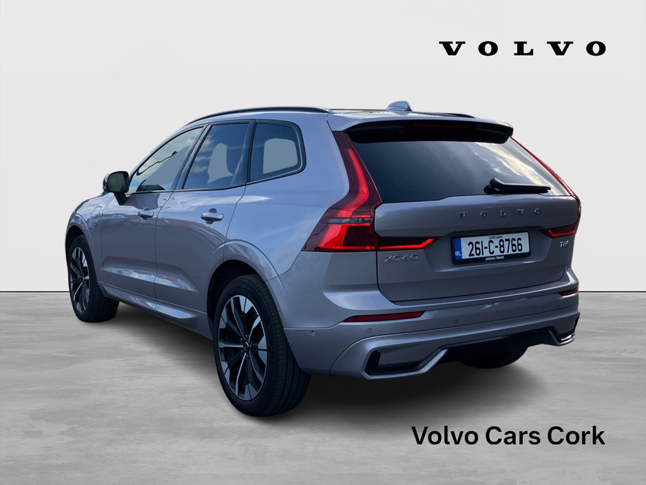 Volvo XC60 T6 350bhp AWD PHEV Plus Dark - Aurora Silver
