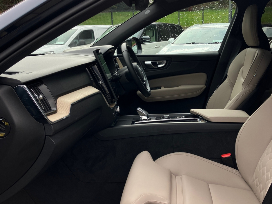 Volvo XC60 T6 350bhp AWD PHEV Plus Dark - Denim Blue
