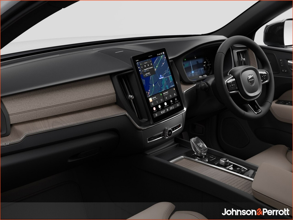 Volvo XC60 T6 356bhp AWD Long Range PHEV Plus Dark - Order for 2027