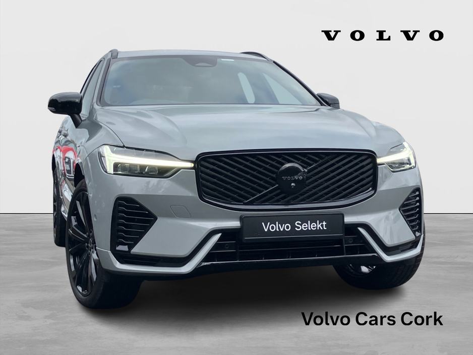 Volvo XC60 T6 350bhp AWD PHEV Plus Black Edition - Vapour Grey