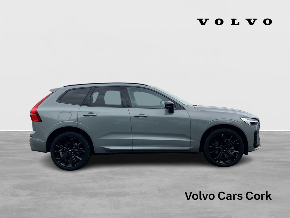 Volvo XC60 T6 350bhp AWD PHEV Plus Black Edition - Vapour Grey