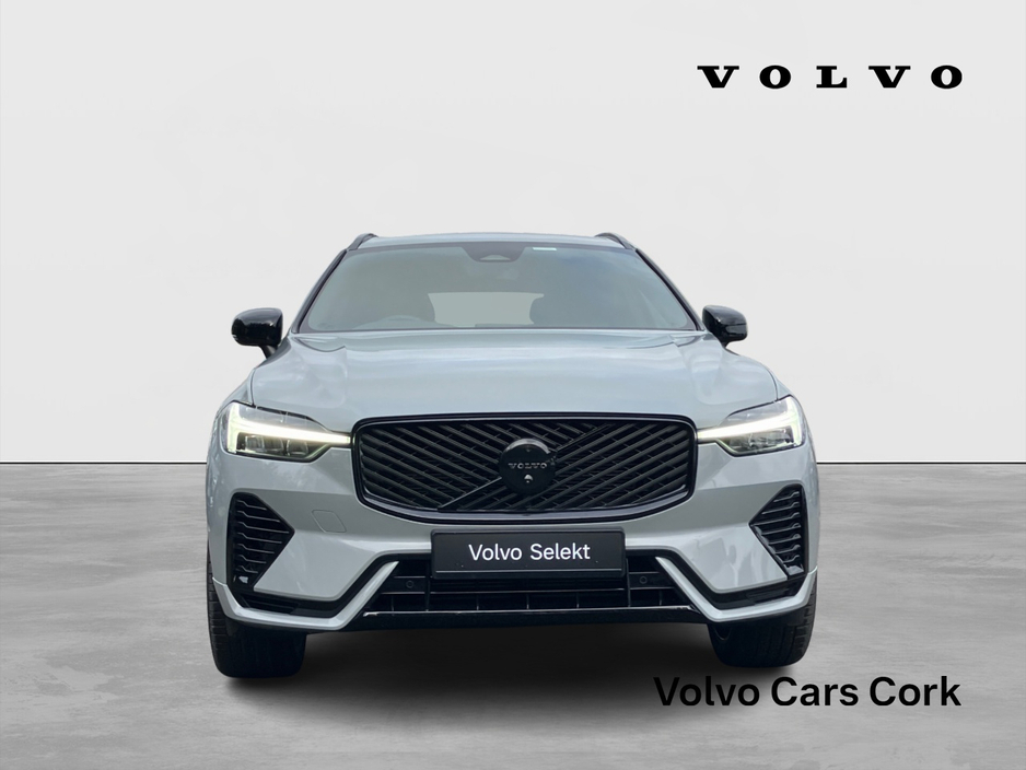 Volvo XC60 T6 350bhp AWD PHEV Plus Black Edition - Vapour Grey