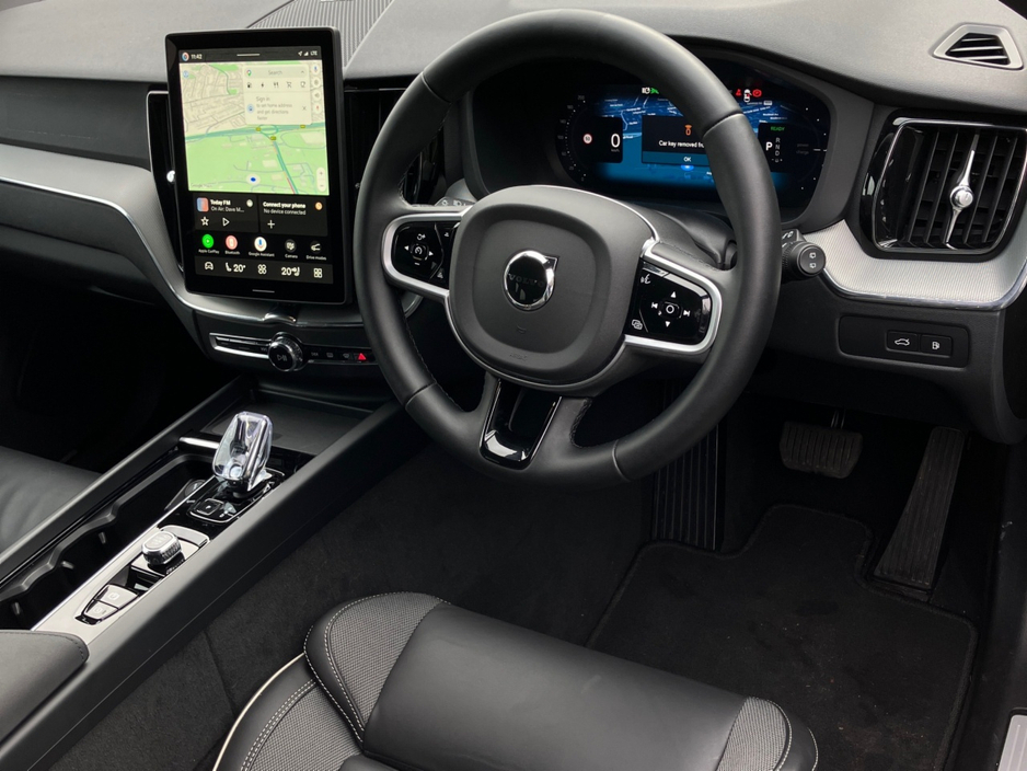 Volvo XC60 T6 350bhp AWD PHEV Plus Black Edition - Vapour Grey