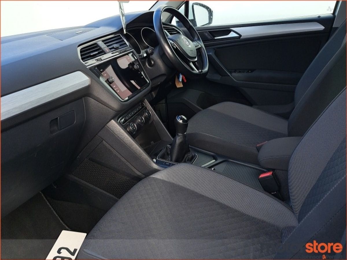 Volkswagen Tiguan 2.0 TDI 150HP Comfortline (One Year Warranty / AA Membership / Bishopstown)