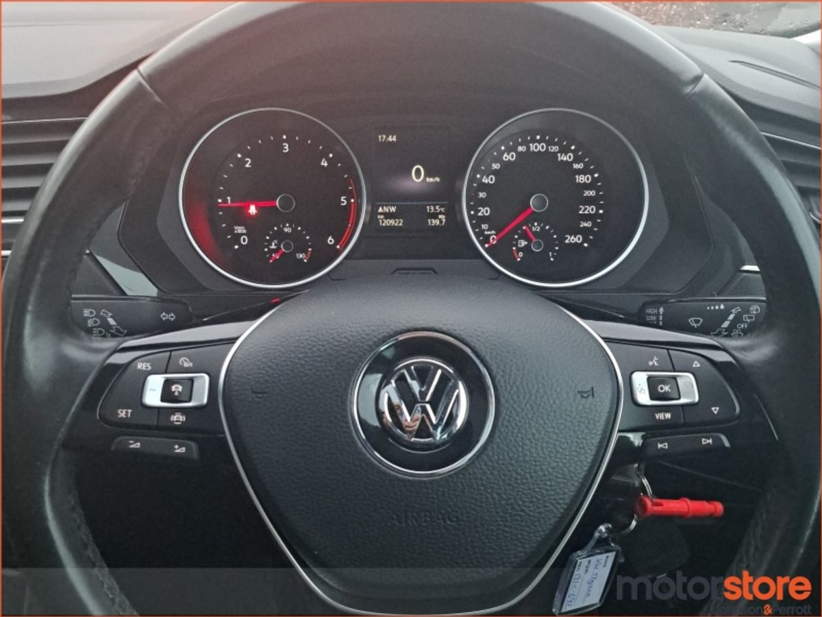 Volkswagen Tiguan 2.0 TDI 150HP Comfortline (One Year Warranty / AA Membership / Bishopstown)